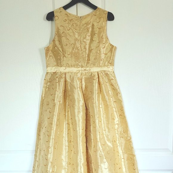 Yellow Gold A-Line Dress - Picture 4 of 4